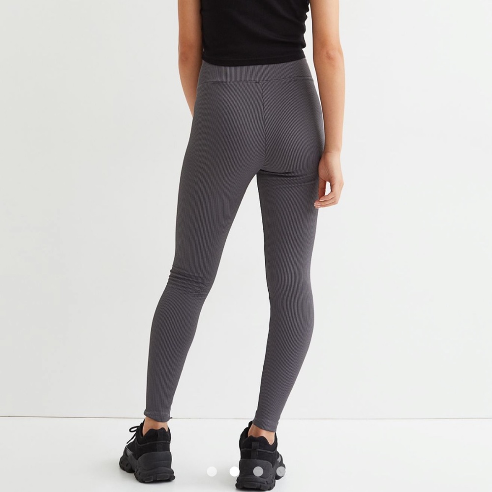 h&M gray sweatshirt dress and leggings set - Picture 9 of 11